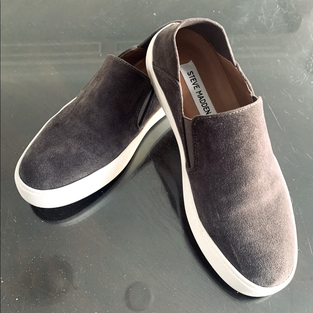 Steve Madden grey slip ons women’s size 7 1/2